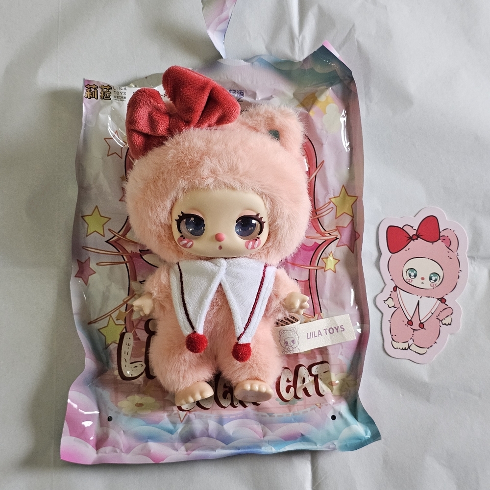 Liila's Lucky Cat V3 Honeyland Enchantment Strawberry Milk Pink